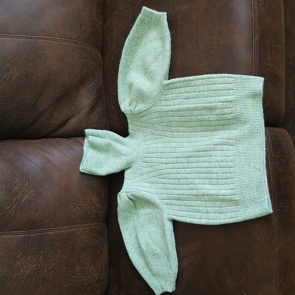 Cute Mango Light Green Princess Puffed Sleeve Barbie Crop Sweater XS - Picture 3 of 11